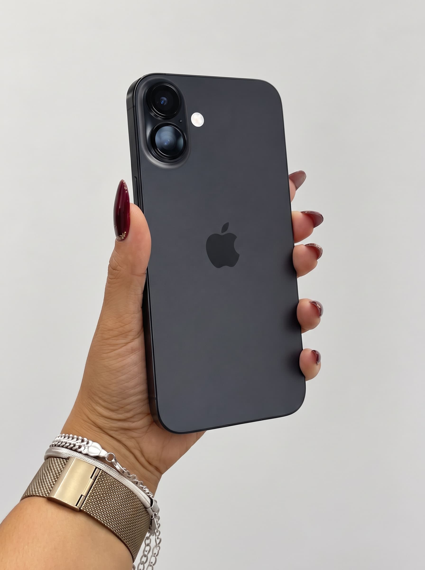 Apple iPhone 16 Preto